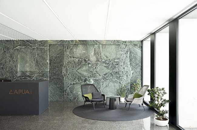 Headquarters Capua1880: landmark of a regenerative transformation