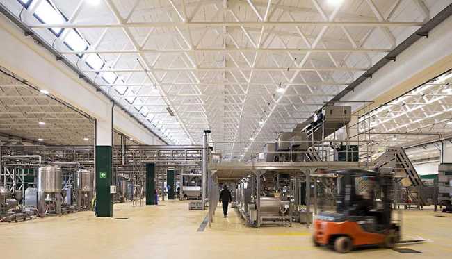 Headquarters Capua1880: landmark of a regenerative transformation