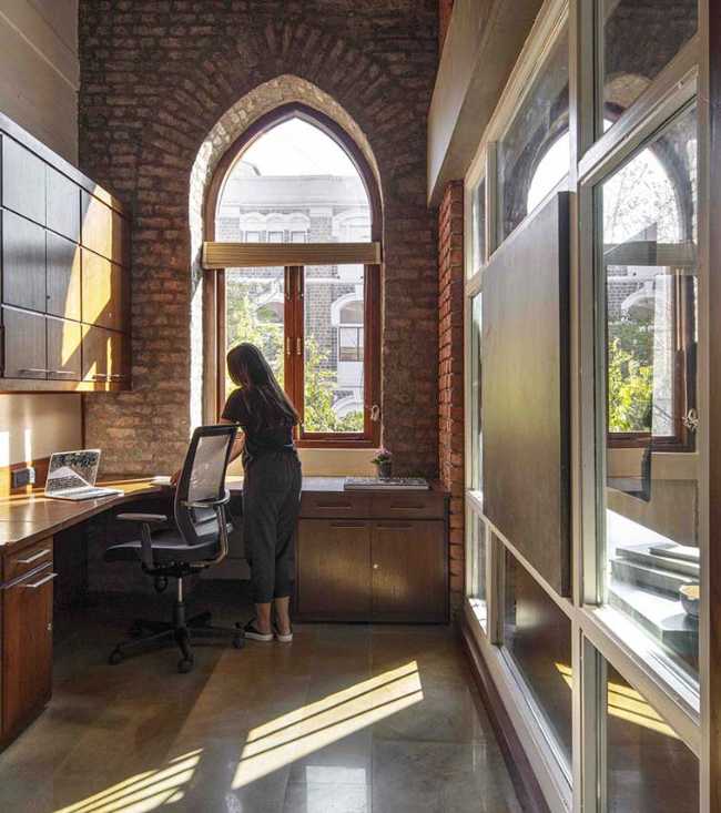 The Loft | Redefined. Space for architecture in SoBo, Mumbai