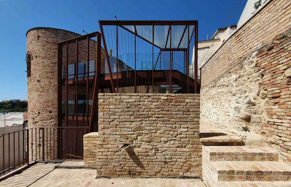 Puerta de Gabella: la restauración arquitectónica que une de nuevo el tiempo.