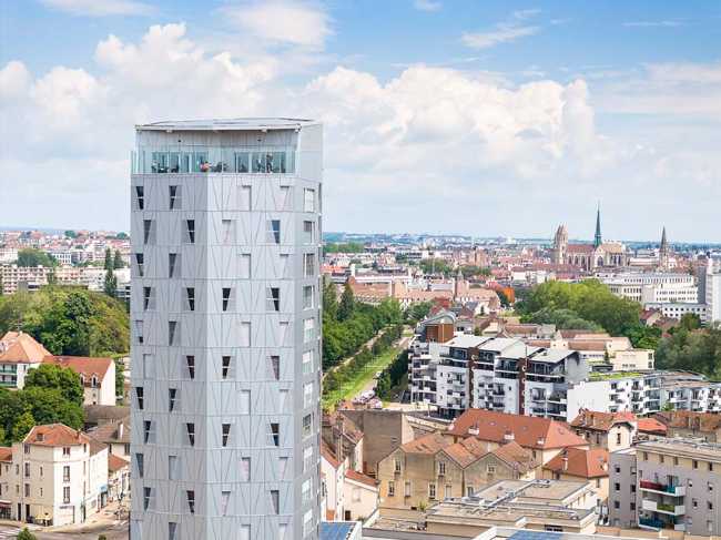 Arsenal Tower: example of positive energy building