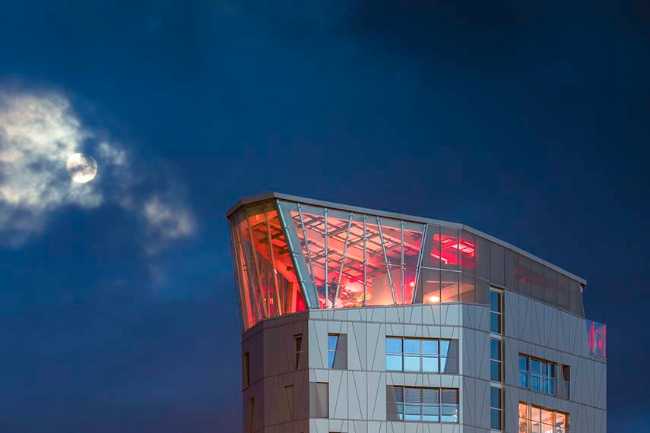 Arsenal Tower: example of positive energy building
