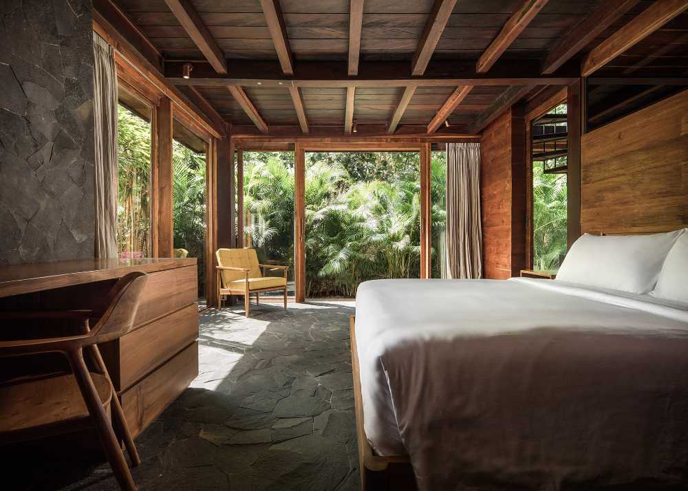 Maison Aperture : refuge artisanal avec vue sur l'océan à Uluwatu