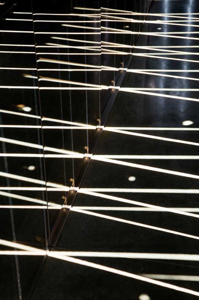 The play of lights created by the covering