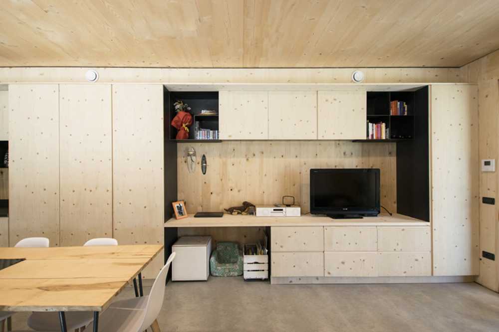 Esterno casa in legno con struttura in x-lam