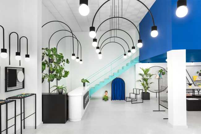 Colorful store for design exhibitions