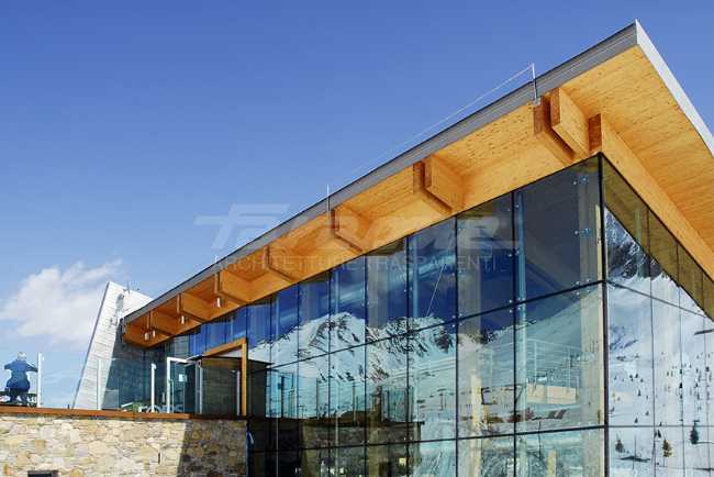 Glass shelter