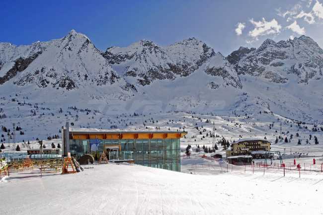 Glazed mountain hut