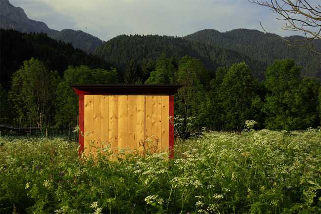 Wooden microstructure