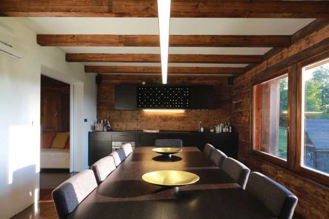 Preserving Tradition: Hiža House's Renovation in Croatia