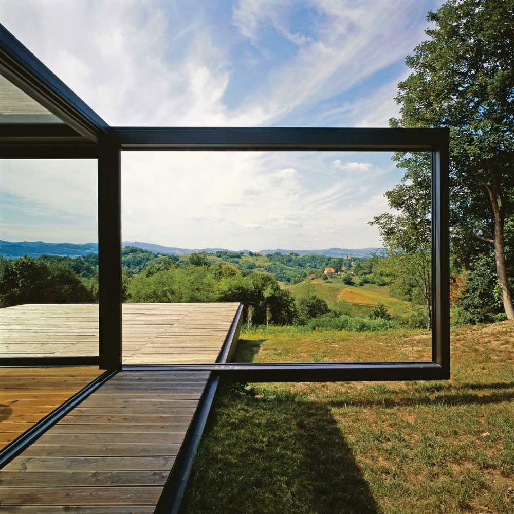 Preserving Tradition: Hiža House's Renovation in Croatia