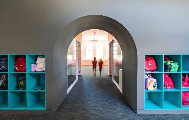 Primary school and circular forms