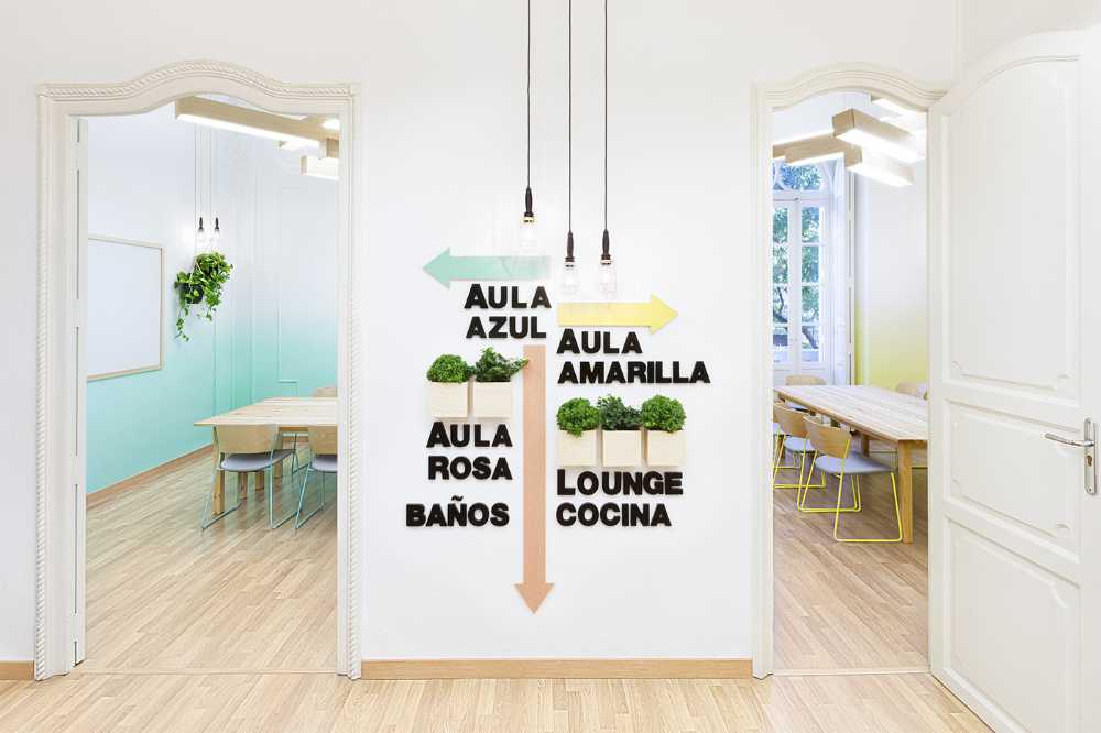 Language school with wooden interior