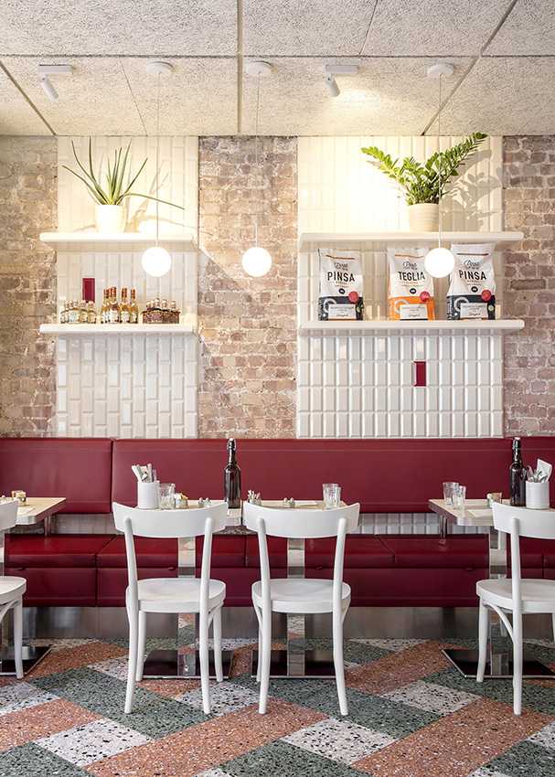 Restaurant colors white and red