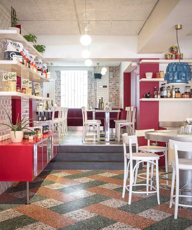 Restaurant red and white