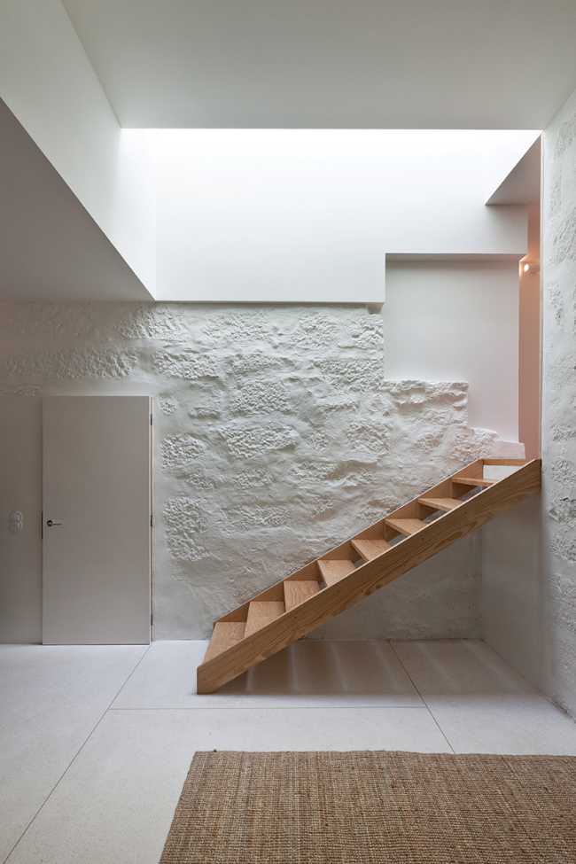Ancient bakery transformed into a residence, João's House in Porto