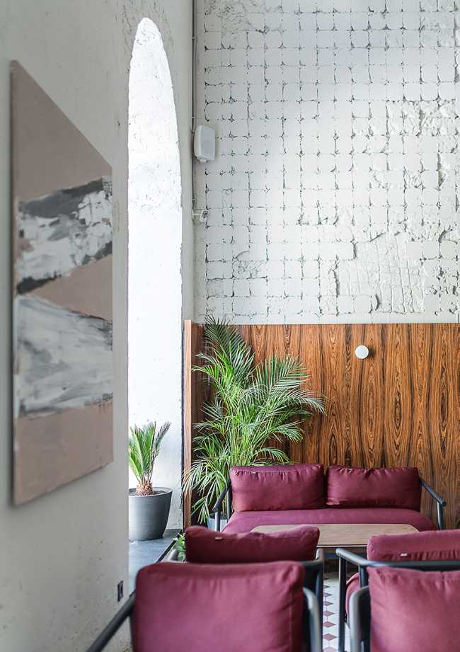 Renaissance interior building