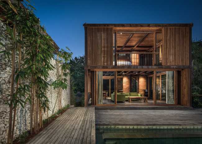 Maison Aperture : refuge artisanal avec vue sur l'océan à Uluwatu