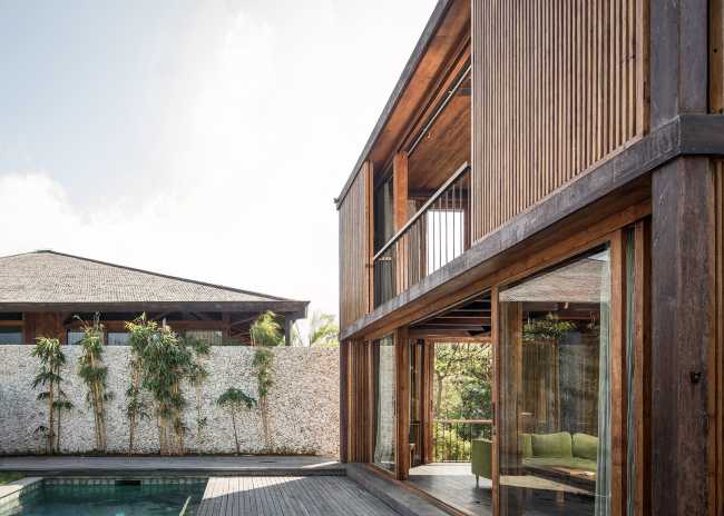 Maison Aperture : refuge artisanal avec vue sur l'océan à Uluwatu