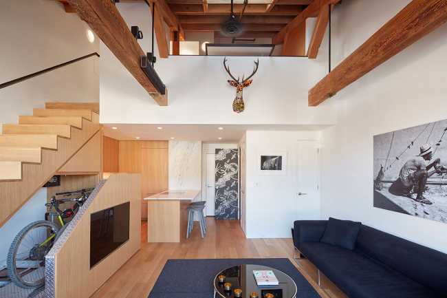 Double height loft