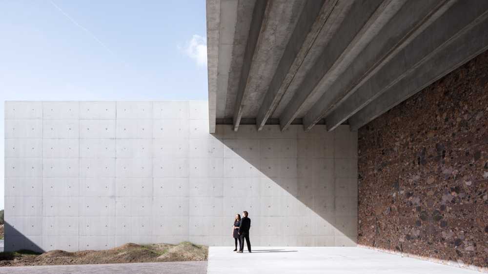 Crematorium Belgium concrete and marble