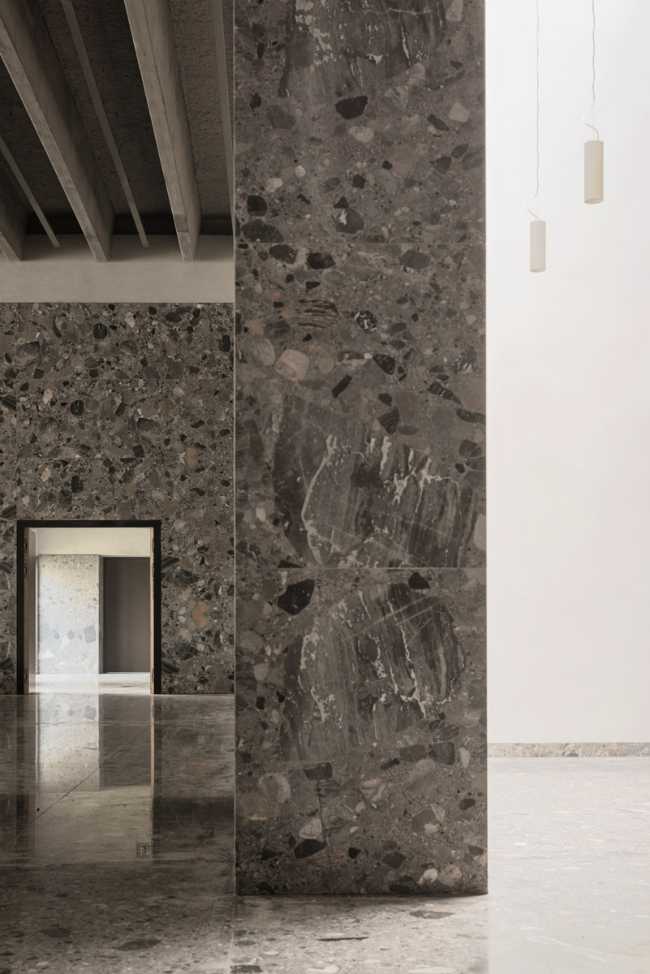 Crematorium Belgium concrete and marble coverings