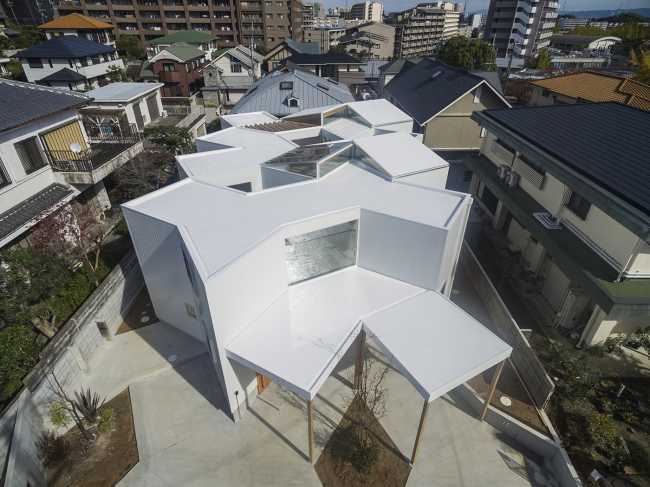 Square house