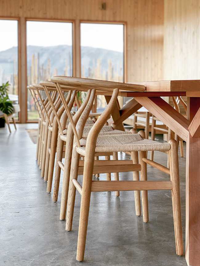 AKA Patagonia: harmony in wood between glaciers and Chilean landscapes
