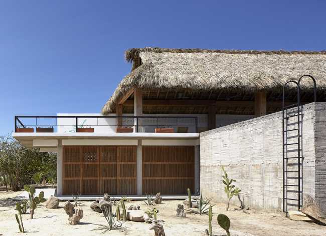Holiday home wood and concrete