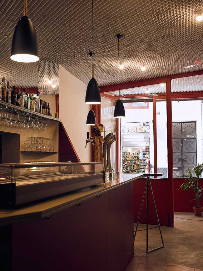 Interior bar red