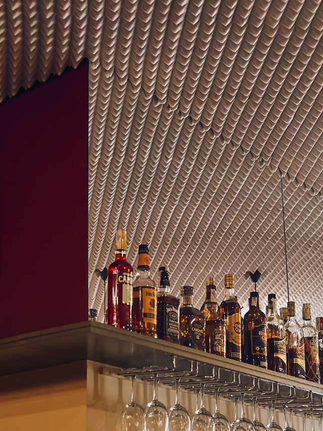 Interior red bar