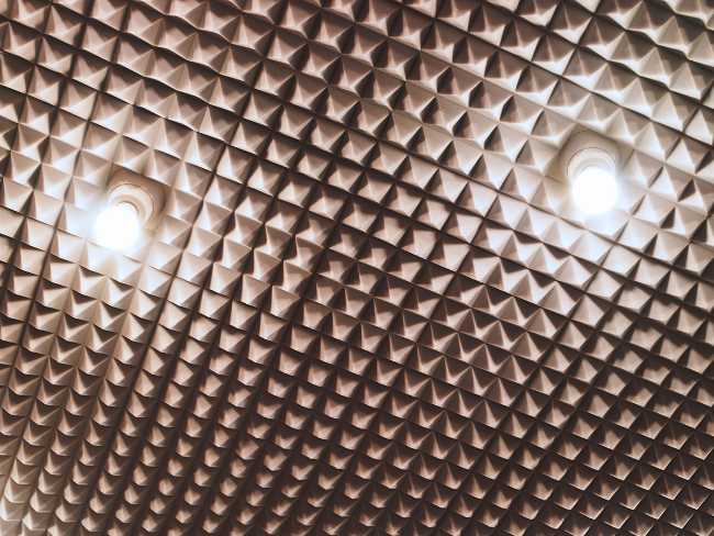 Ceiling with lights