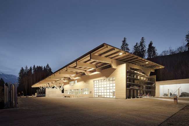 Blumenegg Center in Thuringia- unusual recycling hub