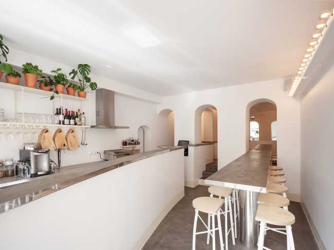 Interior white cafeteria