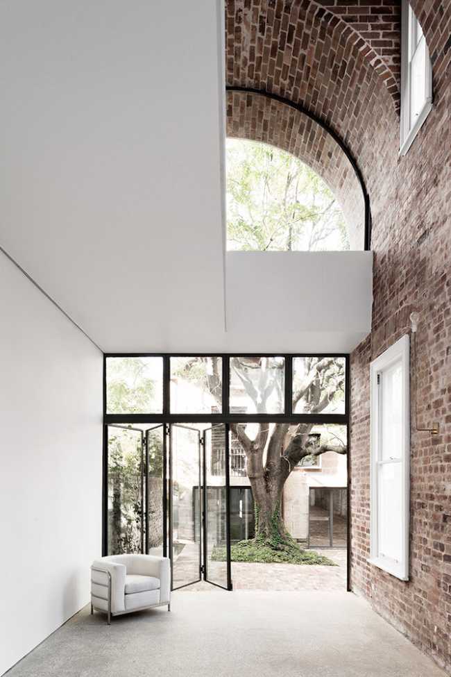 Brick vault