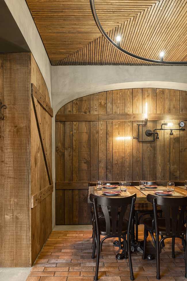 Design of a restaurant with a strong character