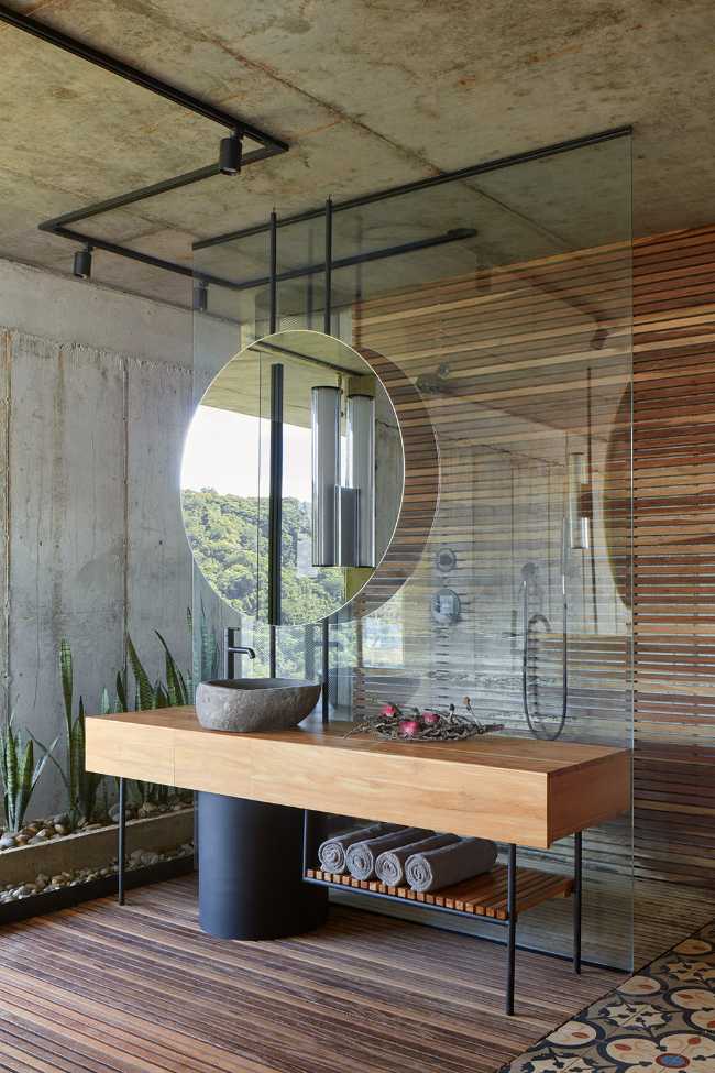 Art Villas balance between wild jungle and luxury in Costa Rica.