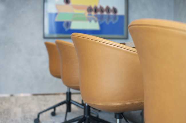 New design for an office in Hong Kong. Luxury workspace with organic shapes